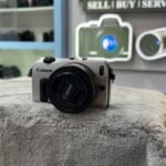 Canon EOS M
